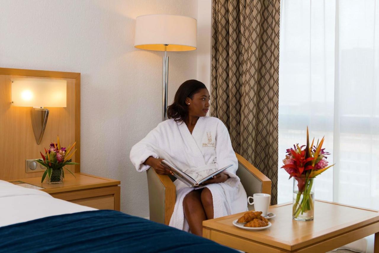 Hotel Tiama Abidjan Ngoại thất bức ảnh