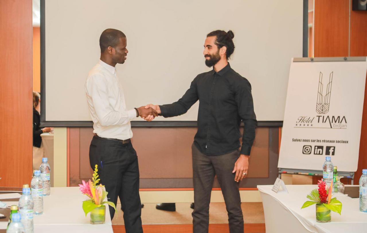 Hotel Tiama Abidjan Ngoại thất bức ảnh