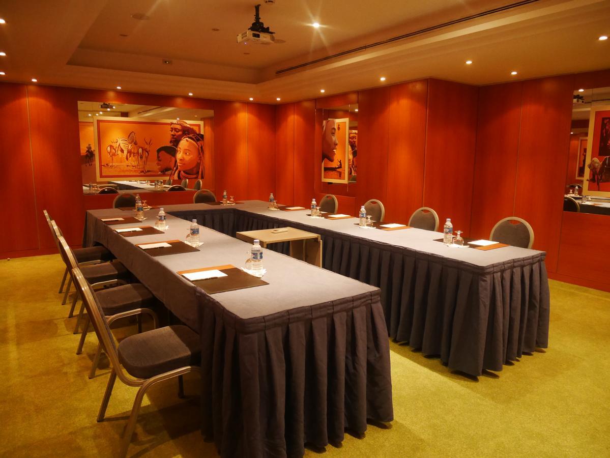 Hotel Tiama Abidjan Ngoại thất bức ảnh