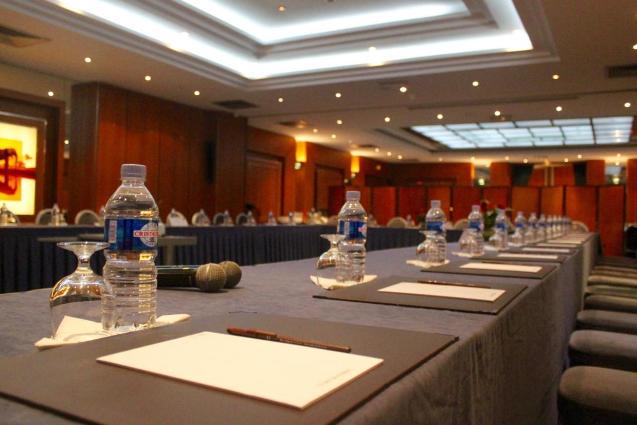 Hotel Tiama Abidjan Ngoại thất bức ảnh